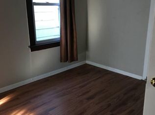 3215 S Wallace St #2, Chicago, IL 60616