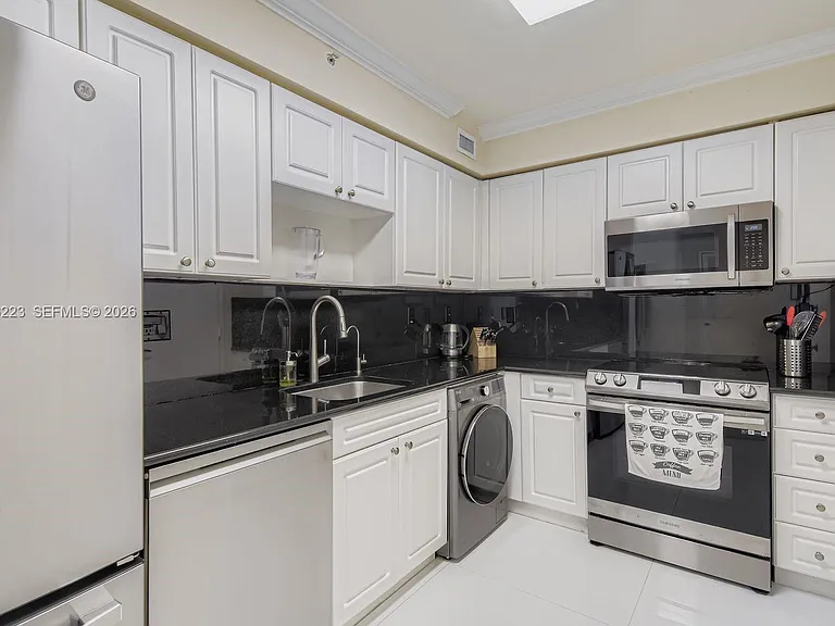 2501 S Ocean Dr #1639 — Photo 5