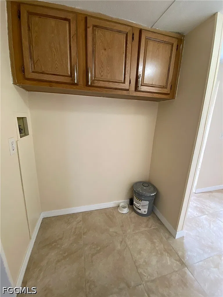 2 bed, 1.5 bath, 784 sqft, $1,100 — Photo 4