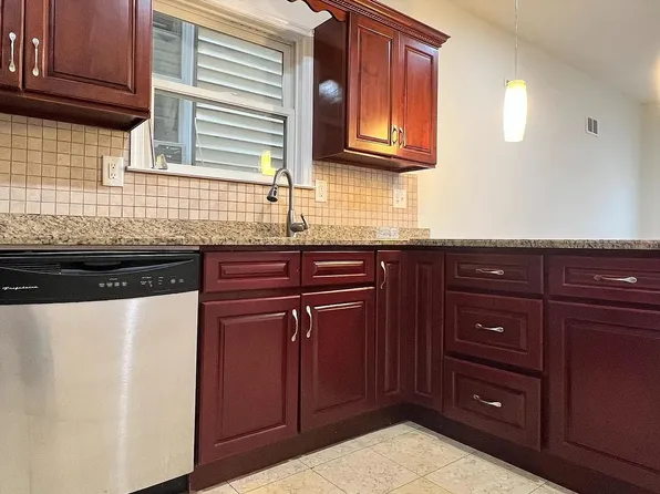 117 Franklin St Floor 2, Jersey City, NJ 07307