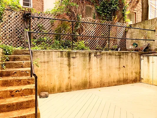 Rented by Friedman Roth Realty | media 2