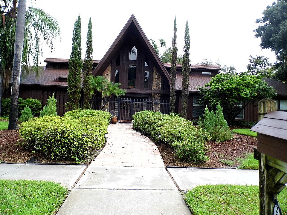 1st image of 2939 Bridlewood Dr