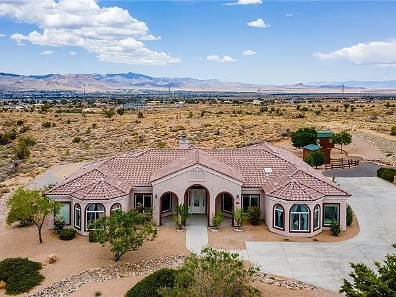 4th image of 831 Driscoll Way