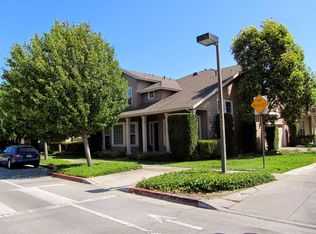 600 Landmark Ln, Redwood City, CA 94065