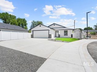 1907 Oregon Ln, Caldwell, ID 83605