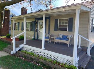 212 S Washington St, Hobart, IN 46342