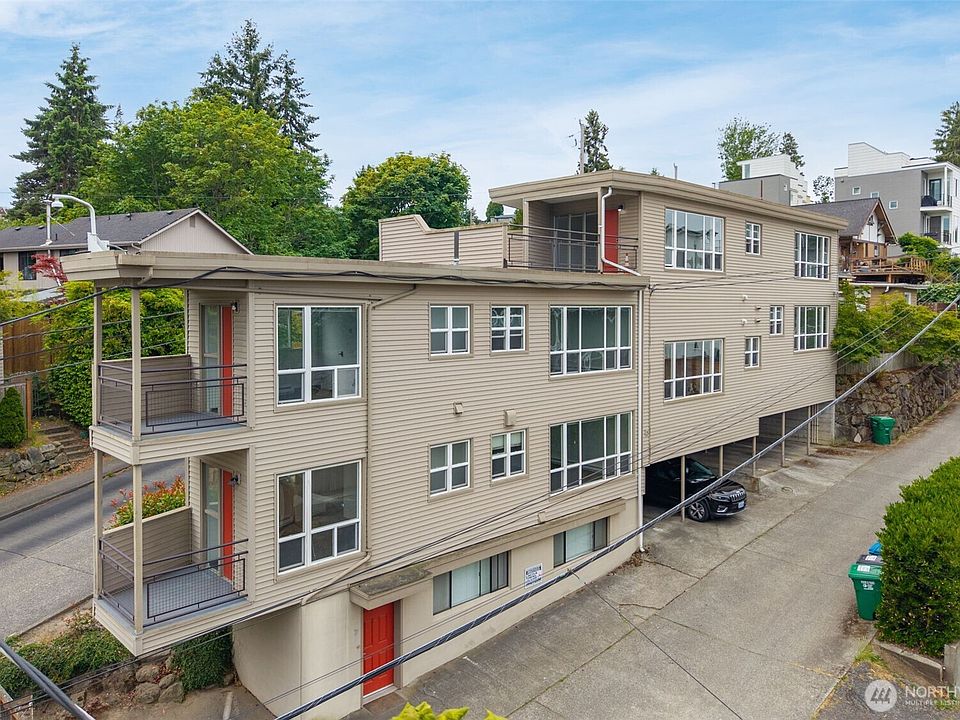 1st image of 650 W Bertona Street