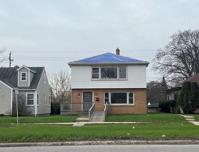 1st image of 7213-7215 W Hampton Ave