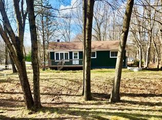 20 Tamarack Ter, Albrightsville, PA 18210