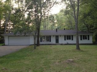 7654 Locust Cir, Northfield, OH 44067