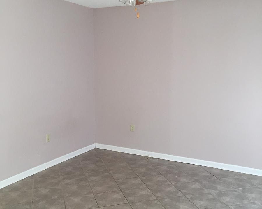 2nd image of 114 Village Dr #114
