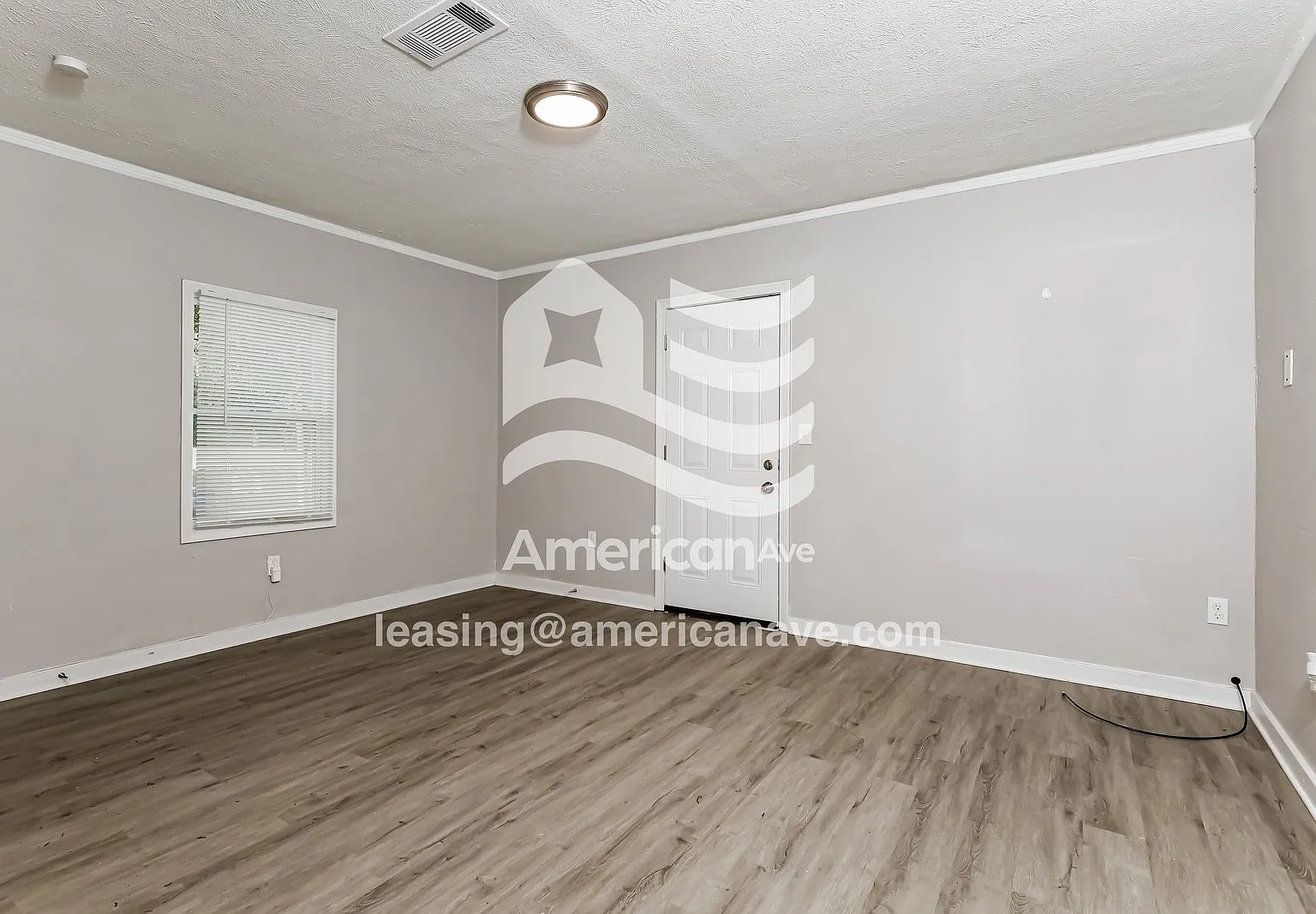 2 bed, 1.0 bath, 1042 sqft, $1,259 — Photo 3