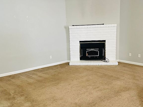 3rd image of 1113 Marston St