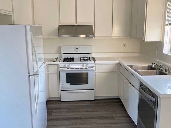 2nd image of 20806 S Western Ave APT 4