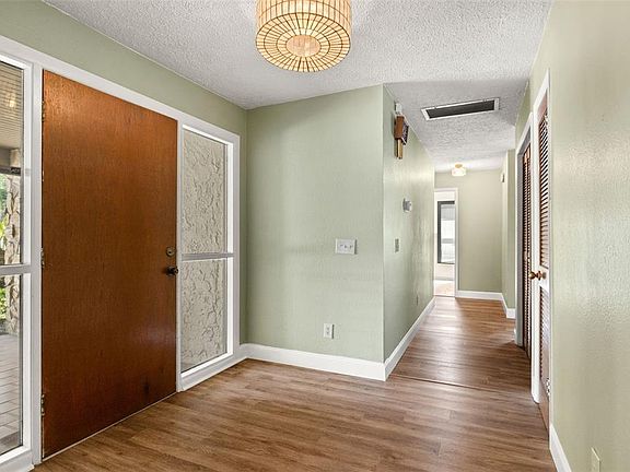 5th image of 2524 Victarra Cir
