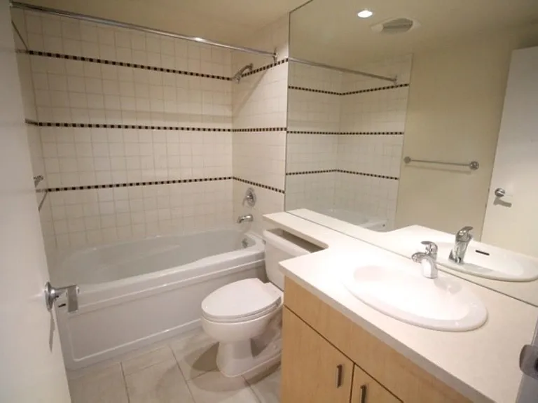 1003 Marinaside Cres #1103 — Photo 11
