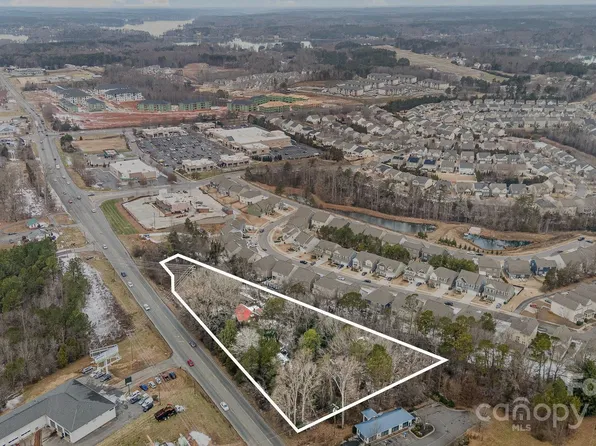 882 & 890 River Hwy, Mooresville, NC 28117