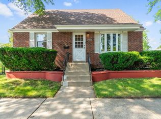 17558 Walter St, Lansing, IL 60438