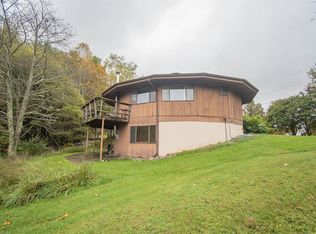 3202 Mathews Ln, Blacksburg, VA 24060