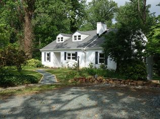 116 Howard Dr APT 1, Charlottesville, VA 22903