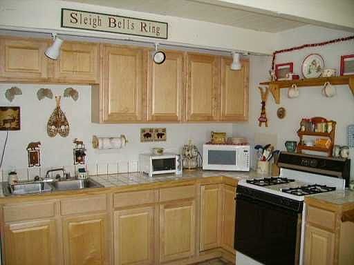 2nd image of 304 Tiger Lily Dr