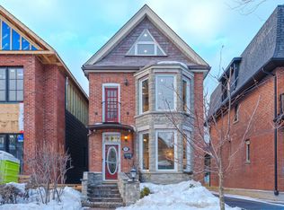 30 Boustead Ave, Toronto, ON M6R 1Y9