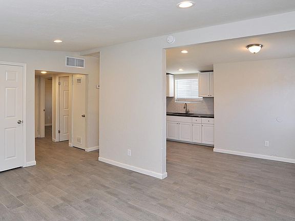 3rd image of 3715 E Flower St APT 2