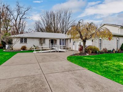 1456 Fairfield Dr, North Tonawanda, NY, 14120