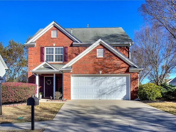 1011 Winding Down Way, Grayson, GA 30017