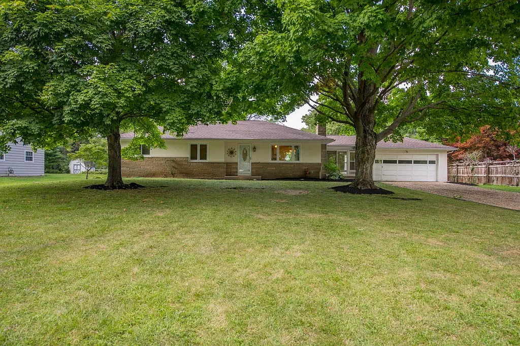 3860 Schirtzinger Rd photo 1