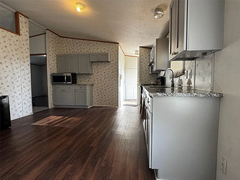 15930 Boss Gaston Rd — Photo 8