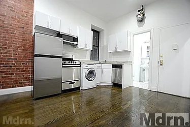 Rented by Mdrn Residential