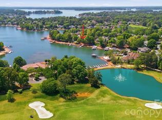 18426 Peninsula Cove Ln, Cornelius, NC 28031
