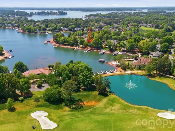 18426 Peninsula Cove Ln, Cornelius, NC 28031