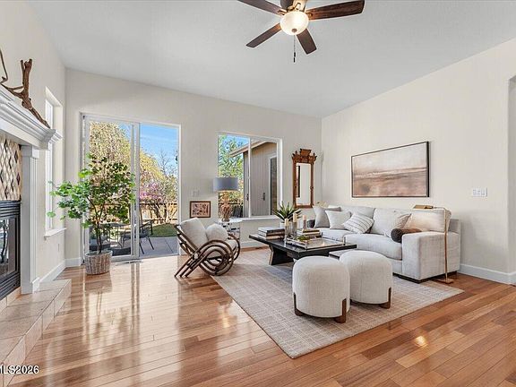 2nd image of 1646 Commonwealth Cir