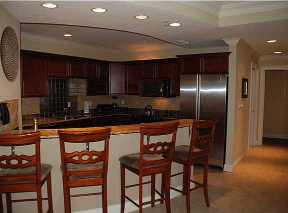 4th image of 10 Harbor Blvd Unit W527