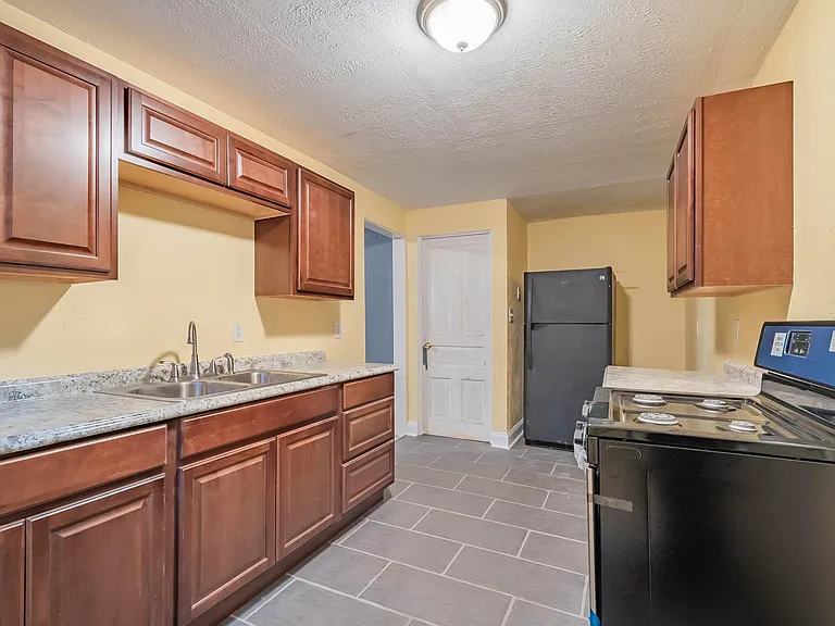 435 N Graham St — Photo 19