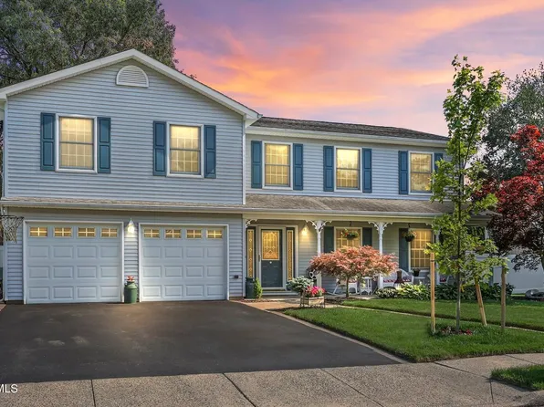 67 Appletree Road, Howell, NJ 07731