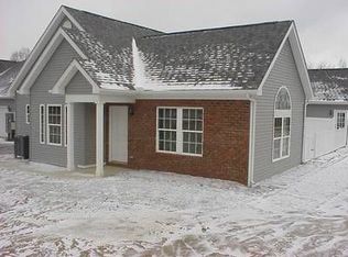 309D Kittery Ridge Dr, New Castle, PA 16101