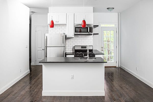 1st image of 359 Lewis Ave APT 1R
