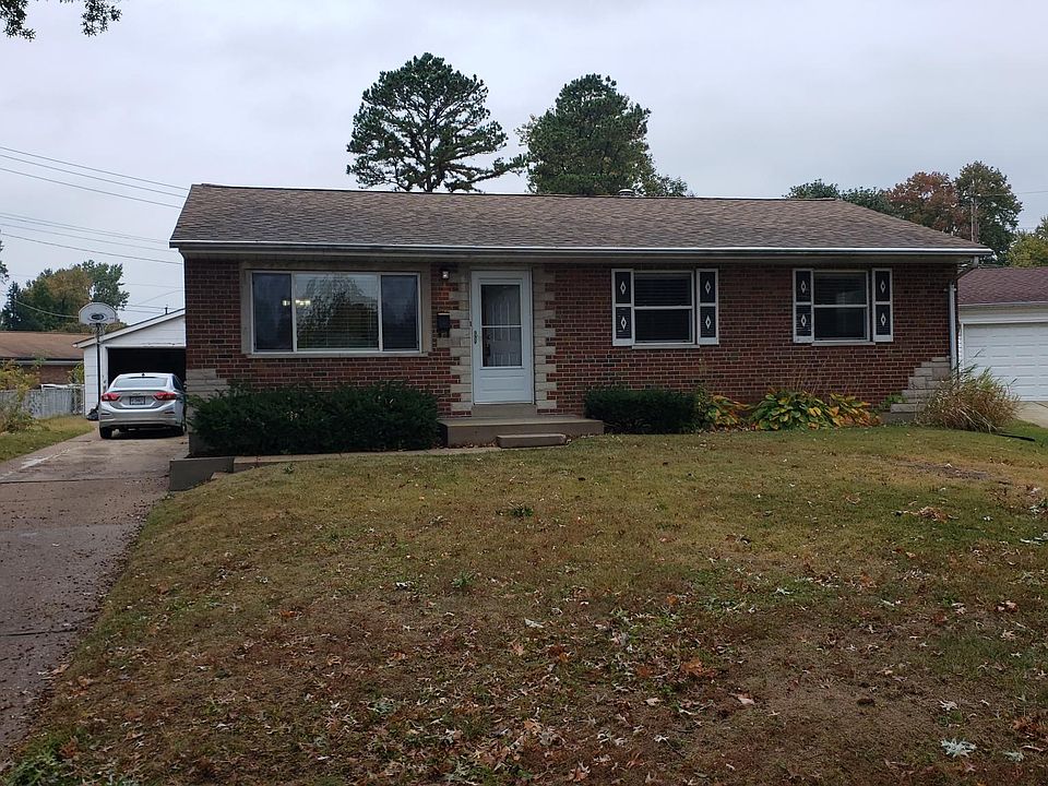1st image of 4034 Greenmeadows Dr