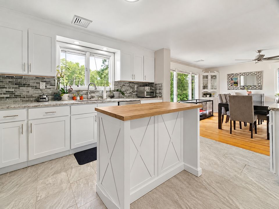1st image of 300 Leetes Island Rd #1