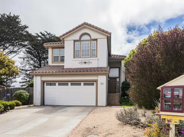 337 Quebrada Del Mar Rd, Marina, CA 93933