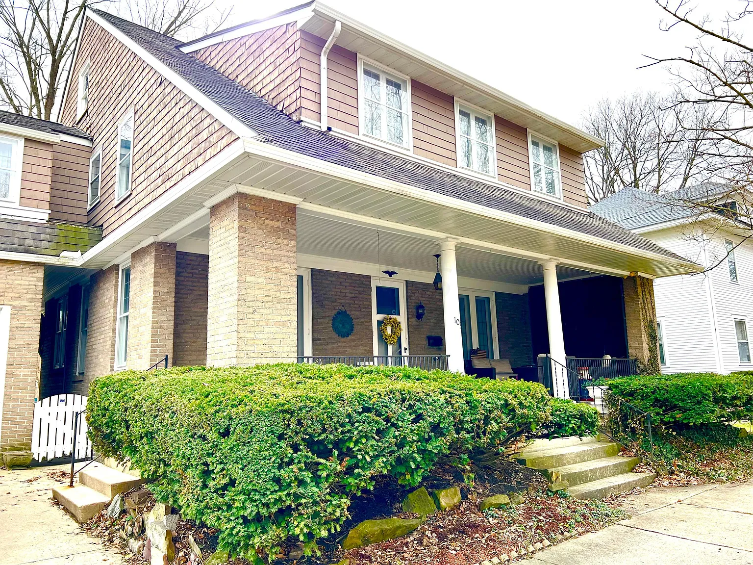 103 W Central Ave photo 1