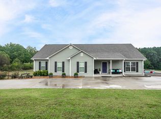 2770 N Hinton Rd, Clarksville, TN 37043