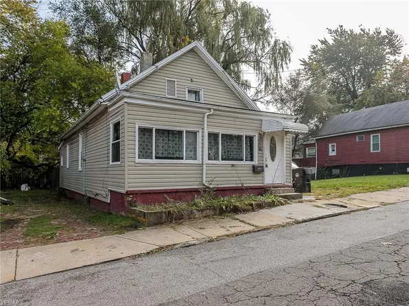 2609 W 18th St, Cleveland, OH 44113