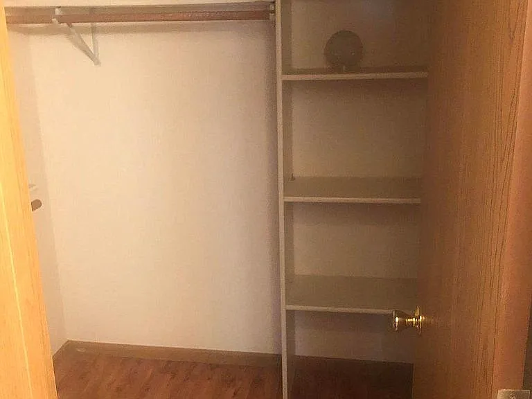 94 Virgil Dr — Photo 5