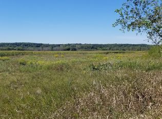 6421 104th St, Pleasant Prairie, WI 53158