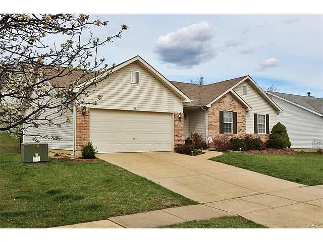 27 Powderhorn Ct photo 1