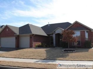 10724 NW 40th Ter, Yukon, OK 73099